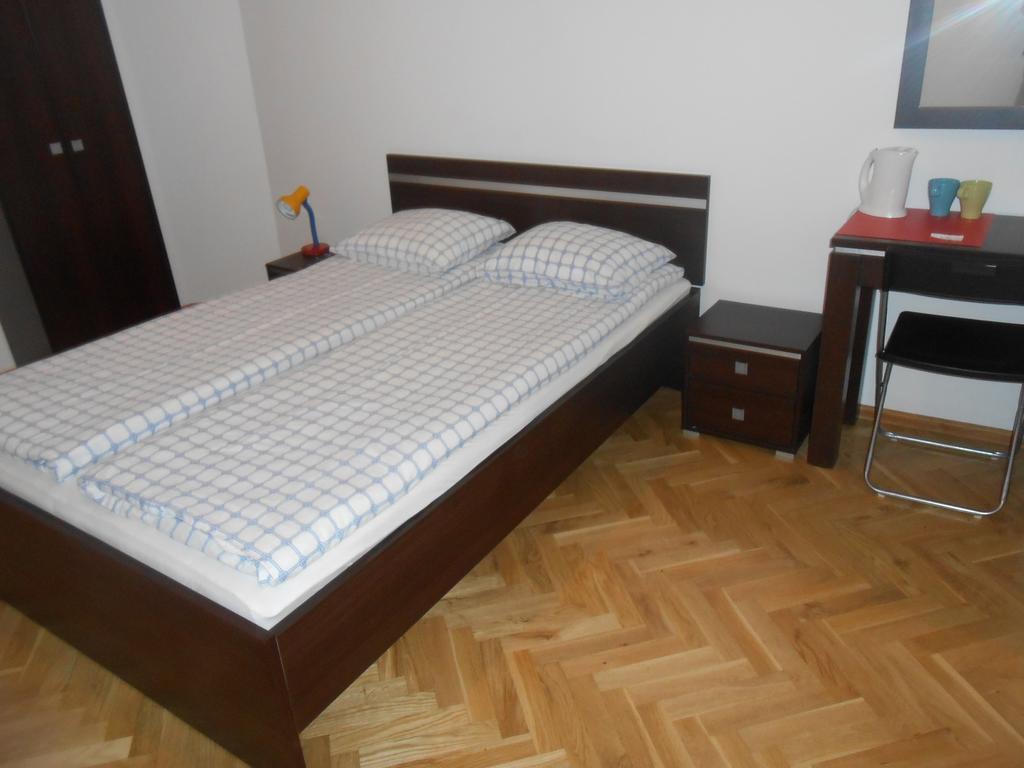 Lux Hostel - Z Prywatnymi Lazienkami 格丁尼亚 客房 照片